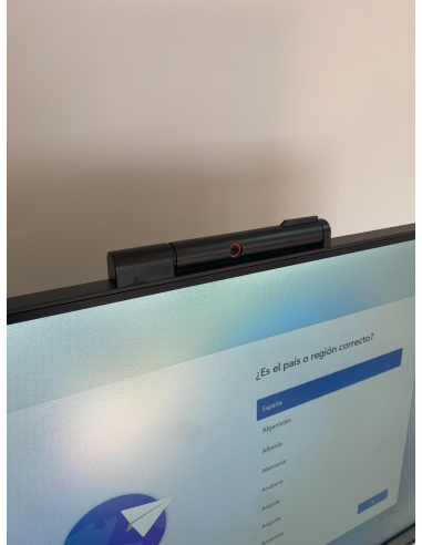 Monitor TIO 22 GEN 3 + mini PC Lenovo M910Q...