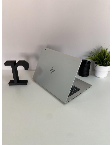 HP EliteBook 830 G5 13" Core i5 7ª - SSD 256 GB - RAM 8GB