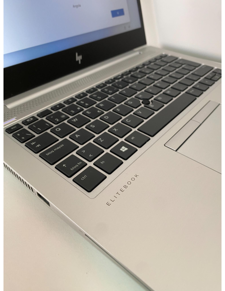 HP EliteBook 830 G5 13" Core i5 7ª - SSD 256 GB - RAM 8GB
